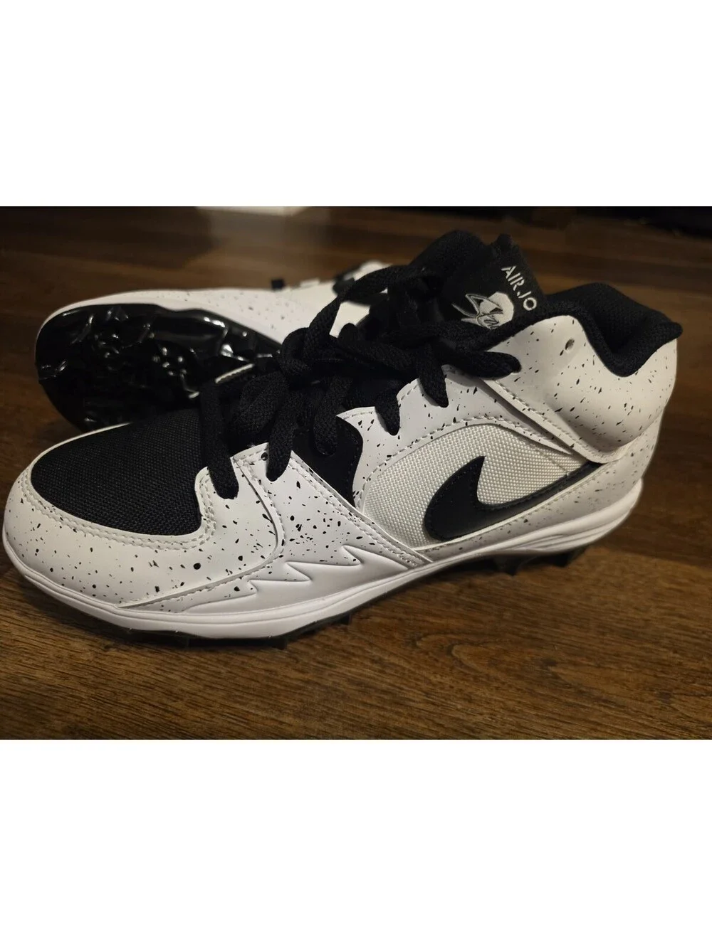 Size 8.5 - Air Jordan Stadium 90 TD Cleat 'White Black' HQ0210 100 Men's